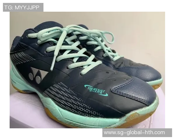 提升运动表现的秘密武器足球导汗带的功能与使用技巧解析